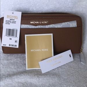 Michael Kors wallet